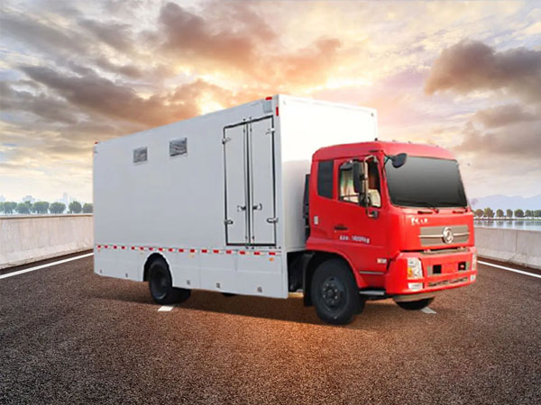 淋浴車
