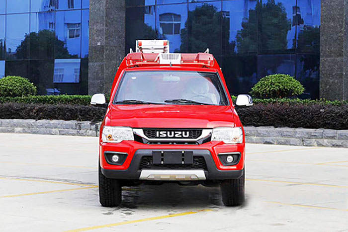五十鈴四驅救險車
