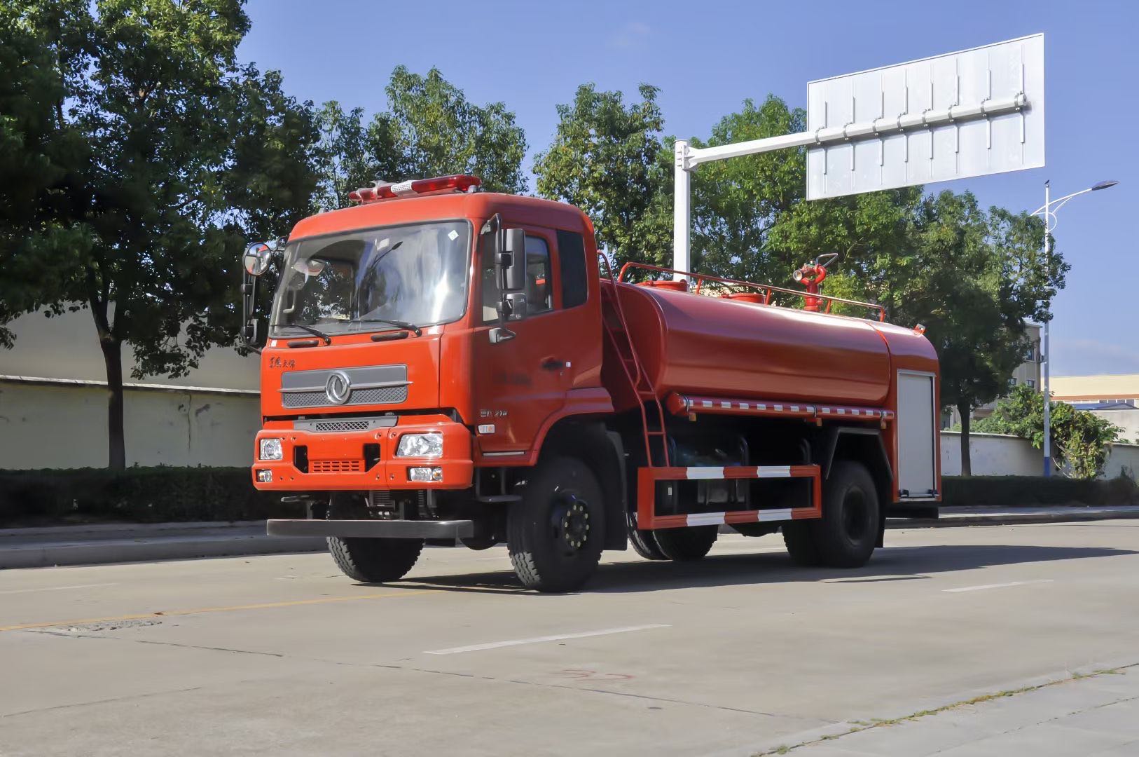 天錦四驅消防灑水車