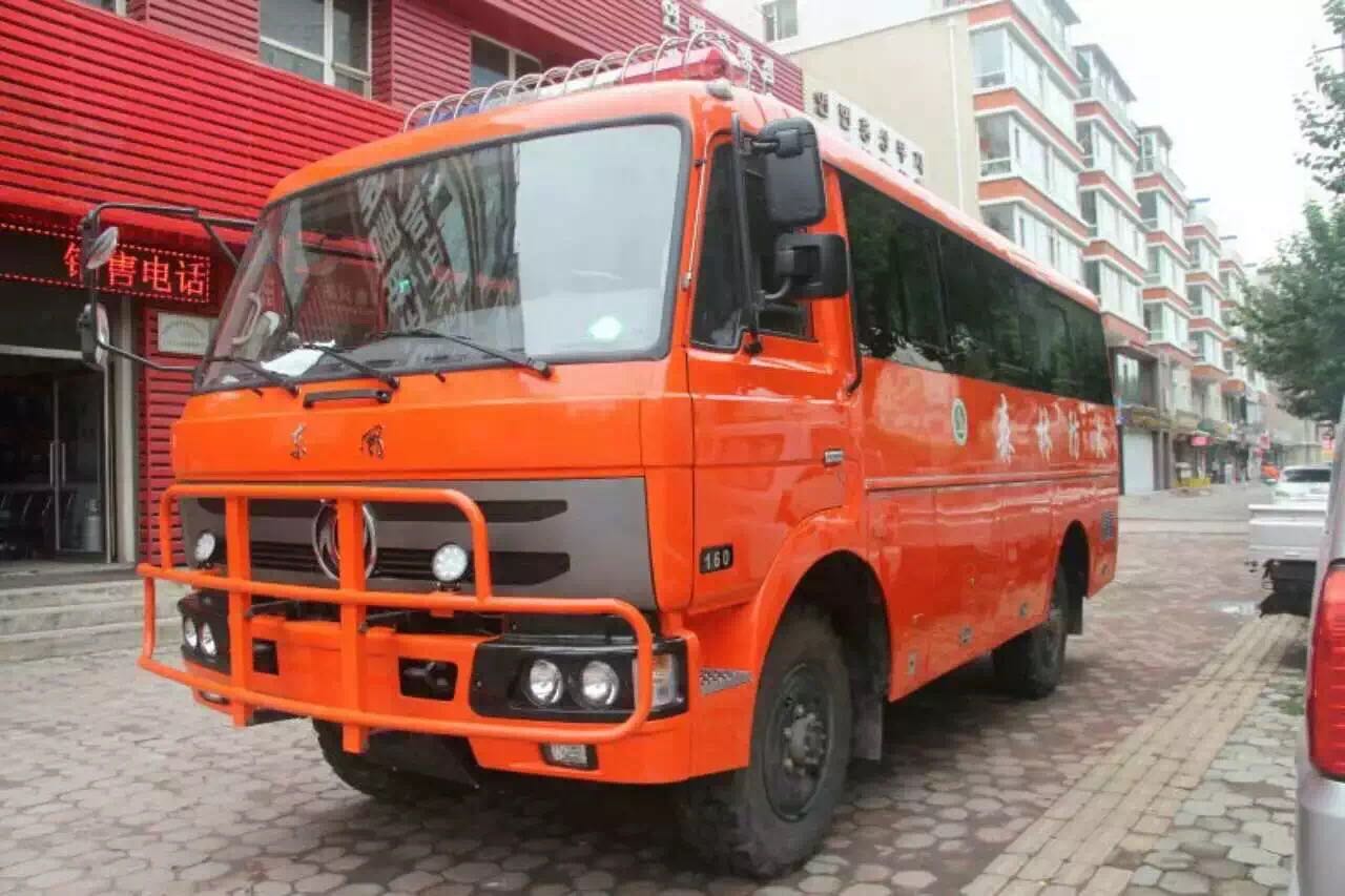 東風四驅運兵車