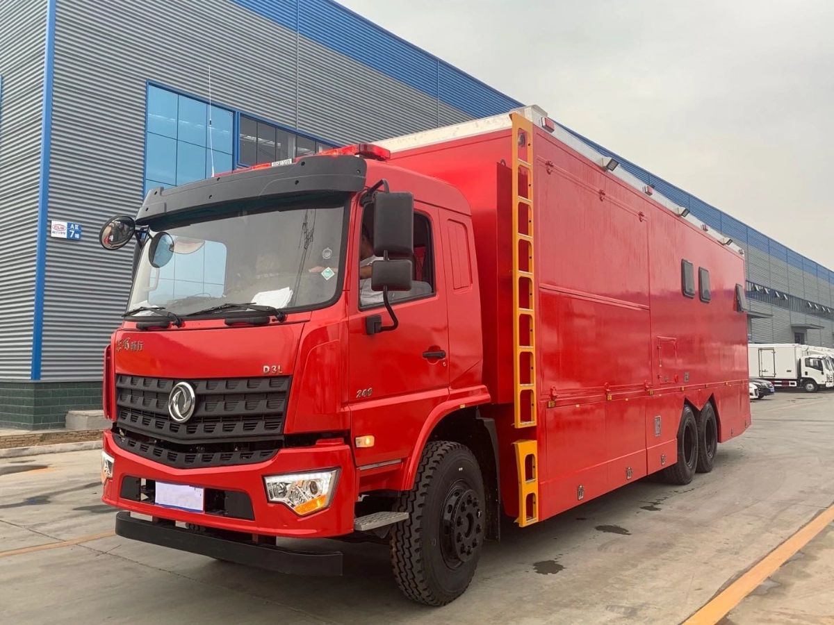東風淋浴車