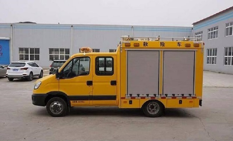 依維椅工程救險車圖片