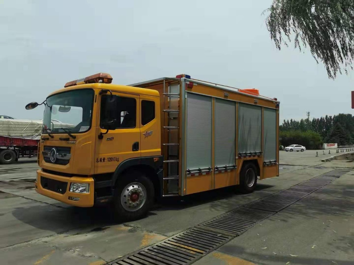 東風D9工程救險車