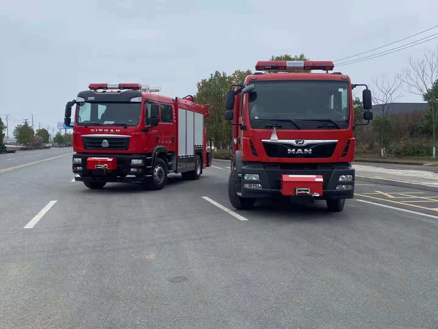 汕德卡搶險救援消防車